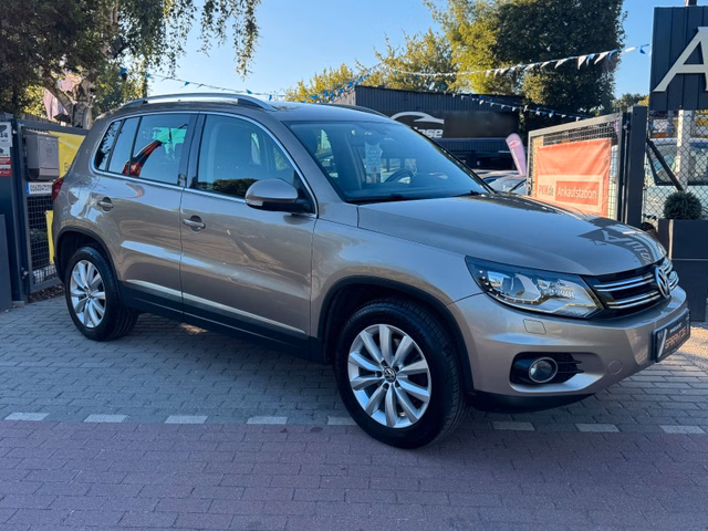 Volkswagen Tiguan 2.0TDI 4Motion*Aut*Webasto*Temp*AHK - bilder 1