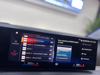 BMW 320 d xDrive M SPORT STHZ HUD ENTERTAINMENT-P INNOVATIONS-P - bilder 25