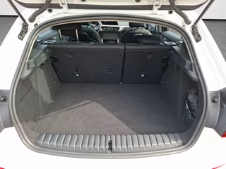 BMW 118 i Advantage KLIMA / PANORAMA / HEAD-UP / LED / NAVI - bilder 11