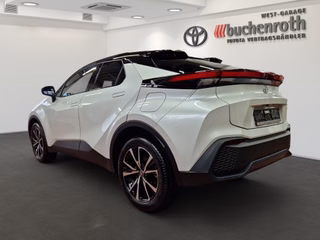 Toyota C-HR 2.0 Hybrid Team D + Technik Paket - foto 7