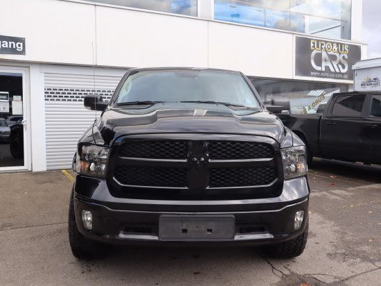 Dodge Ram 1500 Crew Cab Classic Black LPG LEDER Hardop