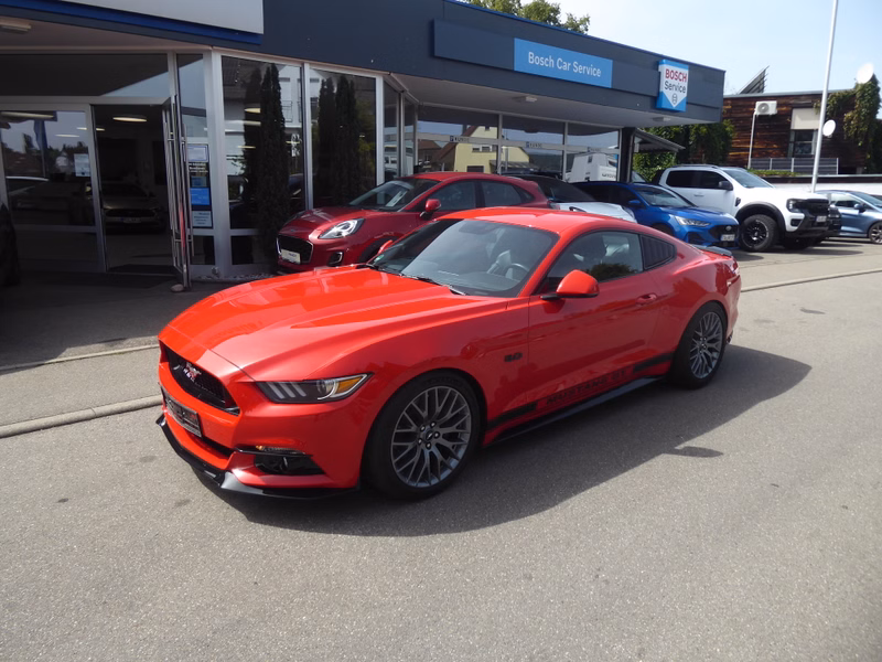Ford Mustang GT Fastback aus 1. Hand