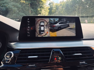 BMW 540i xDrive+HUD+Massage+ACC+AHK+Memory+SD+20"+ - bilder 7