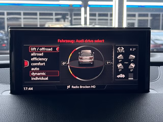 Audi Q7 3.0 TDI quattro S-Line / 7-Sitzer / HEAD-UP / SIDE ASSIST / AUDI PRE ASSIST / ACC / - foto 30