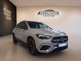 Mercedes-Benz GLA 200 AMG Line Night Autom., Pano ACC 360 Burmester - bilder 3