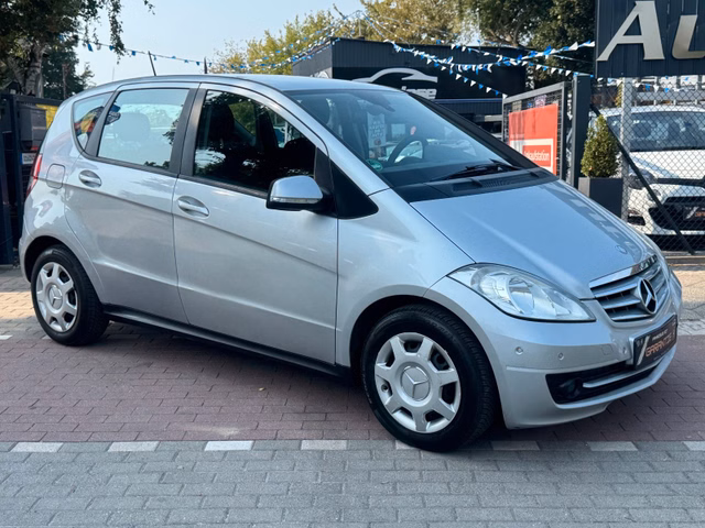 Mercedes-Benz A160 Automatik*Klima*Nav*Szhz*Temp*TÜV NEU* - bilder 1