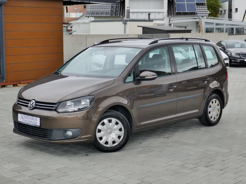 Volkswagen Touran 1.6 TDI DPF *7-SITZER*1.HAND*NAVI*KAMERA*