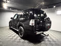 Daumennagel 3 - Mitsubishi Pajero 3.2 DI-D 4WD Edition 100|7 SITZER|LEDER|AHK|LED