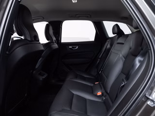 Volvo XC60 Momentum Pro LED ACC RFK AHK - bilder 1
