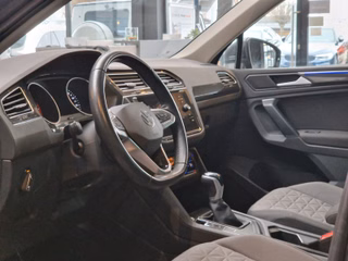 Volkswagen Tiguan 2.0TDI Life*7G*KAMERA*KEYLESS*1.HAND - bilder 2