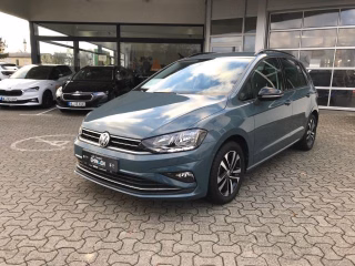Volkswagen Golf Sportsvan Gebrauchtwagen Kaufen