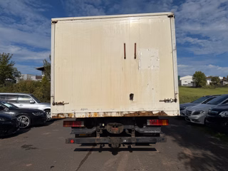 Mercedes-Benz 818 OM 904 LA Zwillingsbereifung / TÜV 01-27 - foto 5