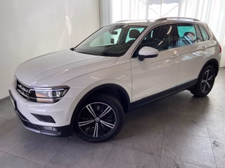 Volkswagen Tiguan Highline DSG 4Motion AHK STANDHEIZUNG LED