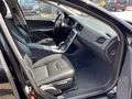 Daumennagel 21 - Volvo V60 Autom.D4 140KW Linje Business LEDER-NAVI-AHK-LED-CAM