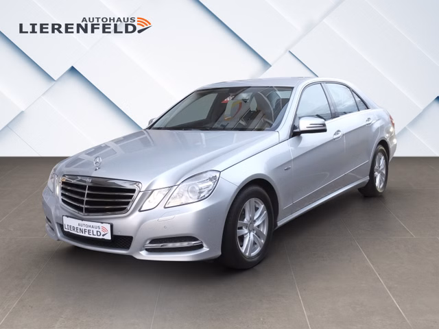 Mercedes-Benz E 200 CDI Avantgarde Automatik 2.Hand Scheckeheft - bilder 1