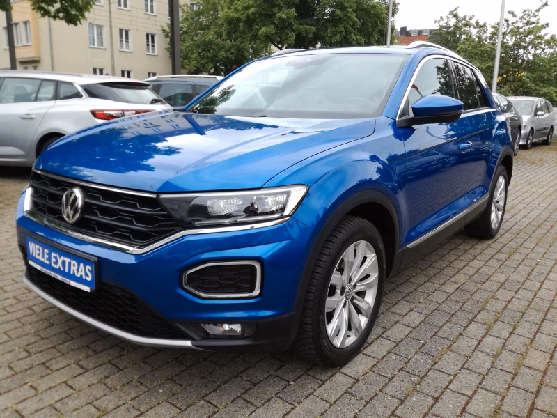 Volkswagen T-Roc Sport*PANO*LED*ACC*PDC*SITZHZG*NAVI*