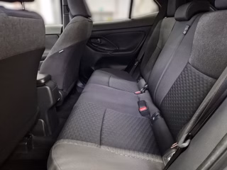 Toyota Yaris Cross Hybrid FWD Teamplayer +Safety- & Comfort Paket - bilder 11