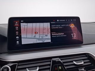 BMW 530 i Touring / AUTOMATIK / NAVI / LED / KAMERA / SITZHEIZUNG - bilder 8