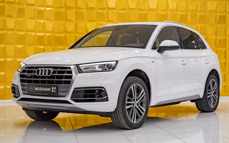 Audi Q5 50 TDI QUATTRO 3x S LINE ACC PANO AHK KAM