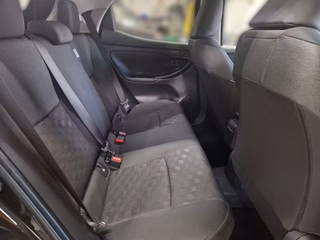 Toyota Yaris Hybrid Teamplayer +Safety- & Comfort Paket - foto 12
