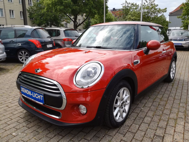 MINI One*AUT.*KLIMAAUT.*LED*PANO*PDC*1.HAND*
