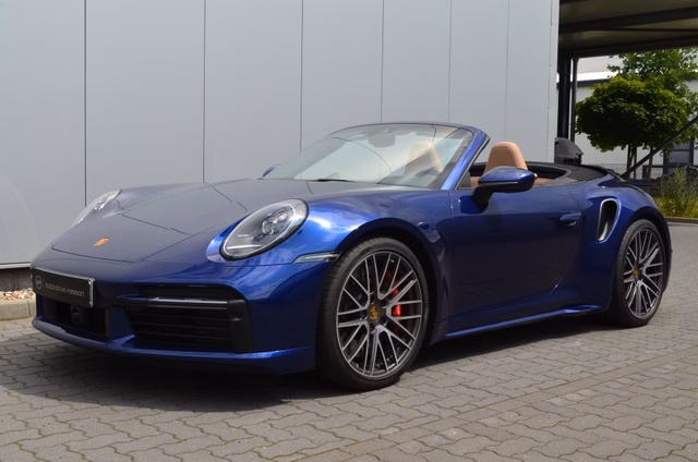Porsche 911/992 Turbo Cabriolet  Abstandsregeltemp 1.Hd Used vehicle for sale | First registration 06/2022 | Price 199.890 €
