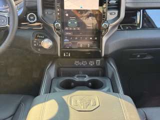 Dodge RAM 5.7 V8 Sport Modell 2026 + offizielles Fahrzeug - foto 31