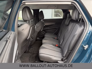 Peugeot 5008 Allure*1.HAND*LED*7-SITZER*SPUR*TOT*SHZ*EU6 - bilder 3