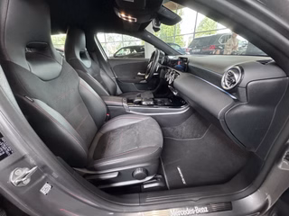 Mercedes-Benz A 200 d AMG Distronic Multibeam LED AHK MNUX-AR - foto 16