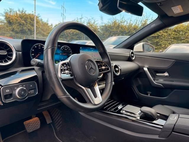 Mercedes-Benz CLA 250 Hybrid Limousine Kamera*Tempo*Navi - foto 7