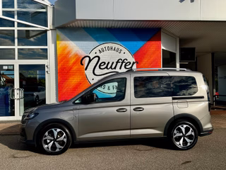 Ford Tourneo Connect PHEV Active AHK/Bi-LED/ACC - foto 10