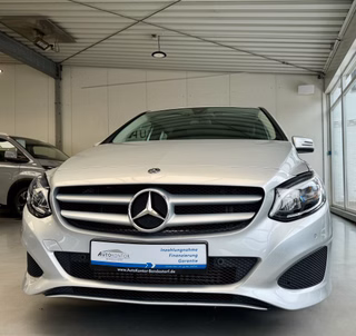 Mercedes-Benz B 180 Automatik Navigation LED AHK - bilder 1