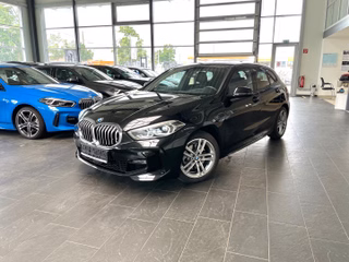 BMW 118 Year-old for sale