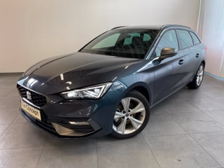 Seat Leon ST 1.5 eTSI DSG KAMERA NAVI AHK Gebrauchtwagen Kaufen