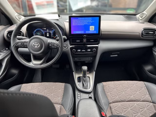 Toyota Yaris Cross + Advanced Technik- Safety Paket + JBL - bilder 14