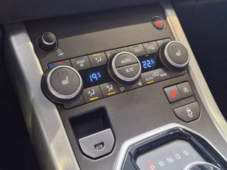 Land Rover Range Rover Evoque SE Dynamic 2.0Td4*Facelift* - photo 10