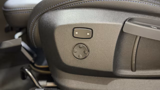 BMW X2 sDrive 18 d M Sport  AUTOMATIK HEAD UP CAM SHZ - bilder 2