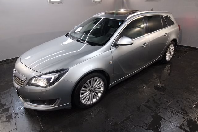 Opel INSIGNIA ST OPC LINE BI-TURBO PANO|LEDER|NAVI