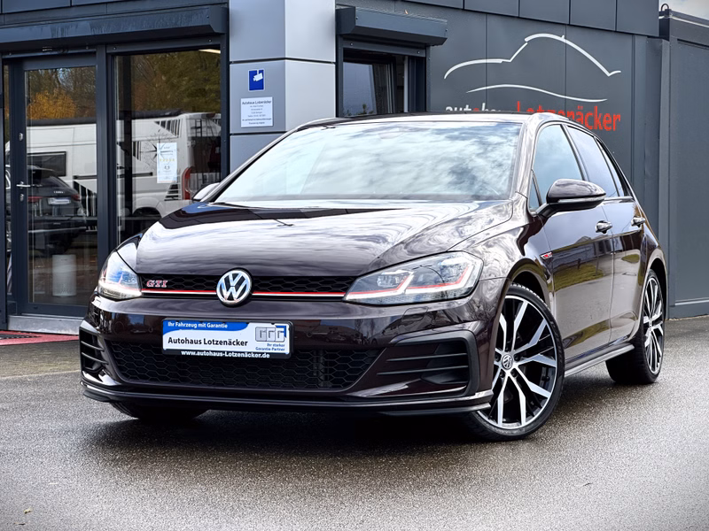 Volkswagen Golf VII GTI Performance BLACKRUBIN ACC|LED|KEYLESS