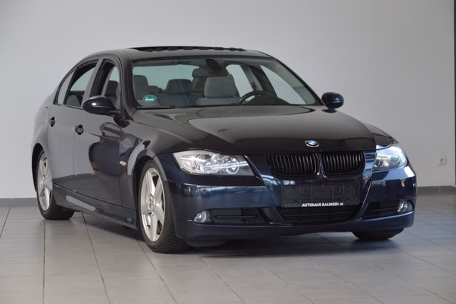 BMW 320d Aut.|SHZ|PDC|SCHIEBEDACH Gebrauchtwagen Kaufen | EZ 05/2005 | Preis 3.990 €