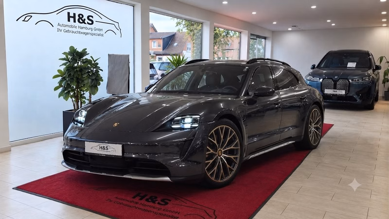 Porsche Taycan Cross Turismo 4