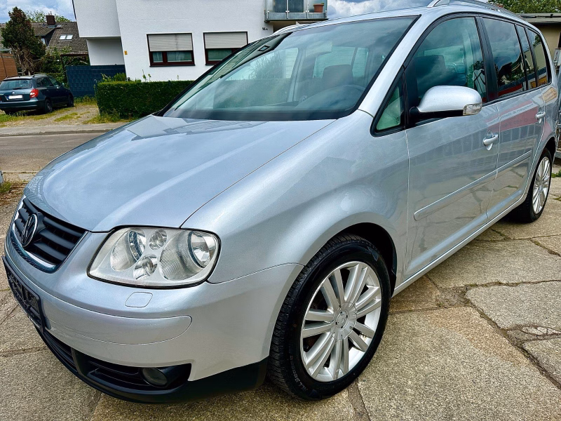 Volkswagen Touran 2.0 TDi Highline * Service NEU * 7.-Sitze