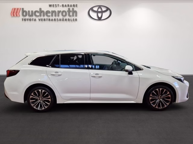 Toyota Corolla Touring Sports + Technik Paket - bilder 4