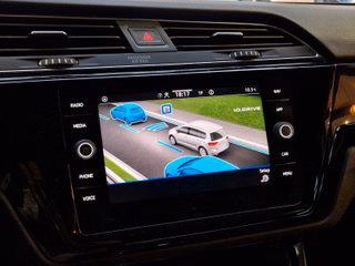 Volkswagen Touran Highline 1,5TSI*7-SITZER*KAMERA*CARPLAY* - photo 8