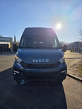 Daumennagel 2 - Iveco Daily 50 C17, 17 Sitzer, STNDHZG., Automatik