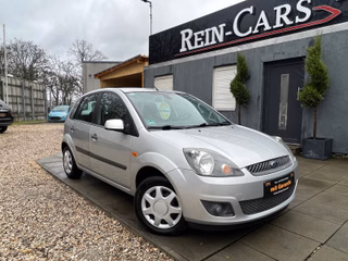 Ford Fiesta Connection 1.4/I.HD/ALLWETTER/KLIMA/MFL