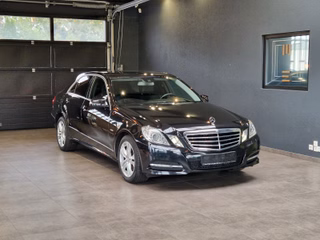 Mercedes-Benz E200 CGI BlueEfficiency Avantgarde*Navi*Temp* - photo 1