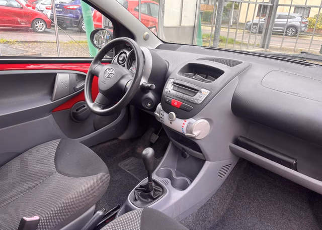 Toyota Aygo 1.0 City  TÜV NEU/GANZJAHRESREIFEN - foto 4