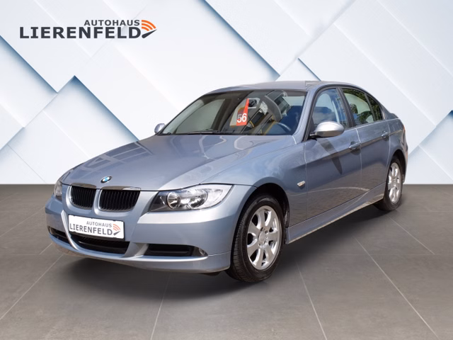 BMW 318i Automatik aus 1.Hand nur 37 Tkm BMW Scheckheft - photo 1