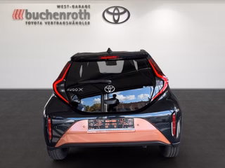 Toyota Aygo X Hybrid Teamplayer + Technik Paket - foto 6